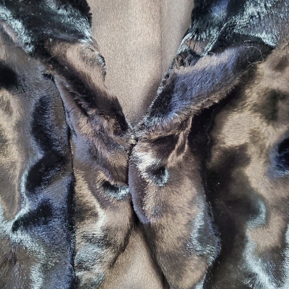 White House Black Market Shiny Black Teddy Jacket - Picture 5 of 8